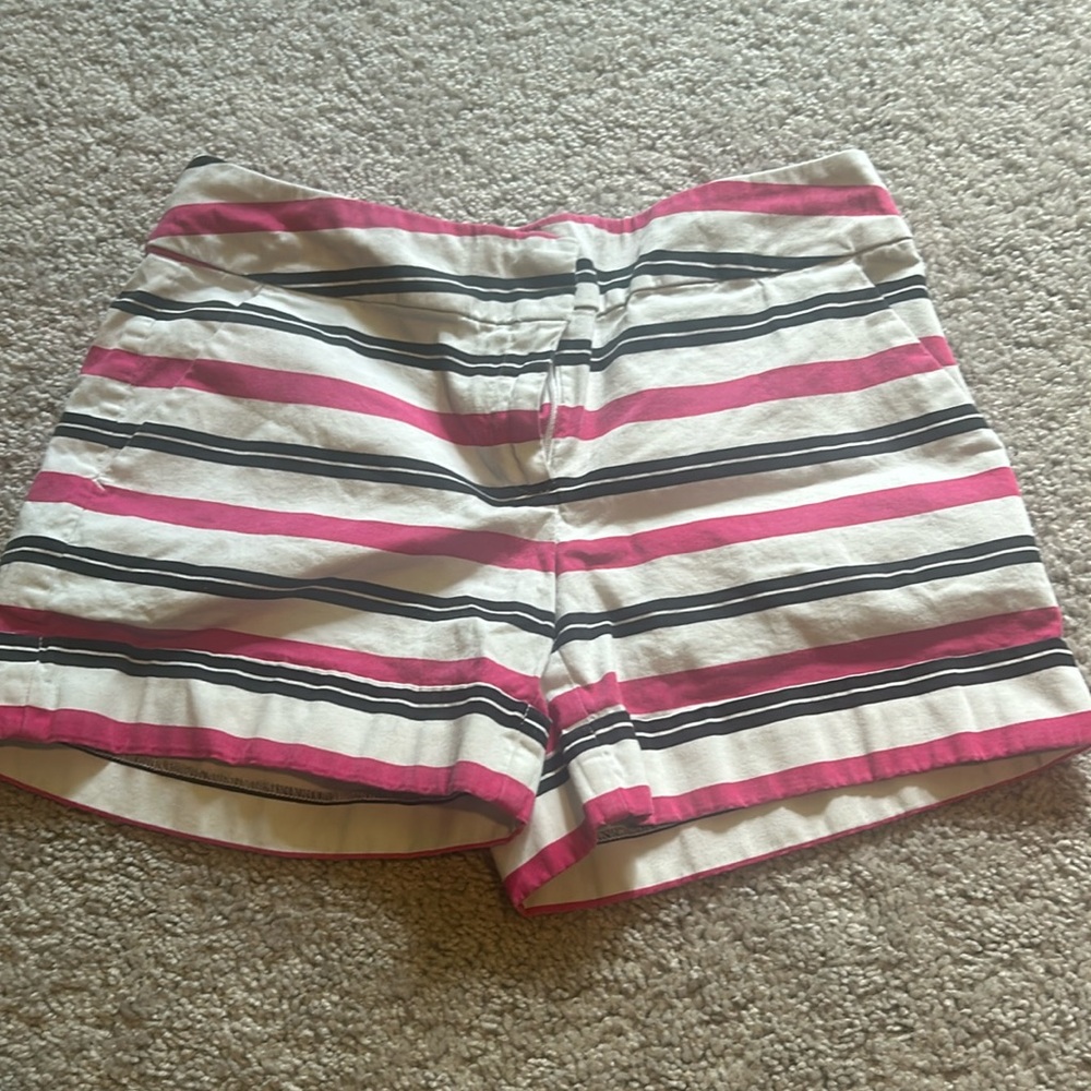 New York and company shorts